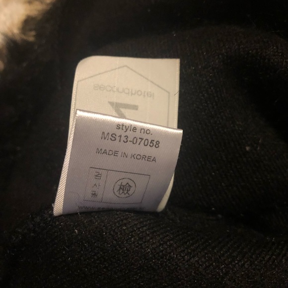 Black Fluffy Soft Sweater - Picture 5 of 5